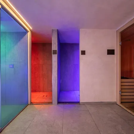 Hotel Romantic Plaza