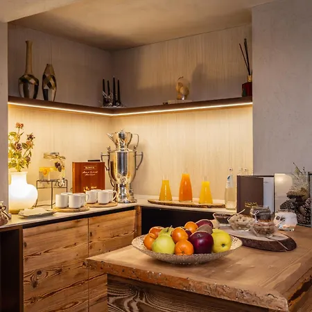 Romantic Plaza 4* Madonna